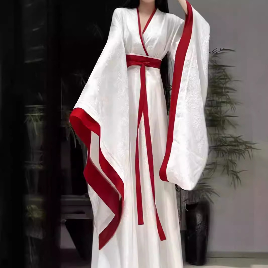 Chinese Traditional Dress for  - مراجعة Ethnic Dress Fashion Show وسعره