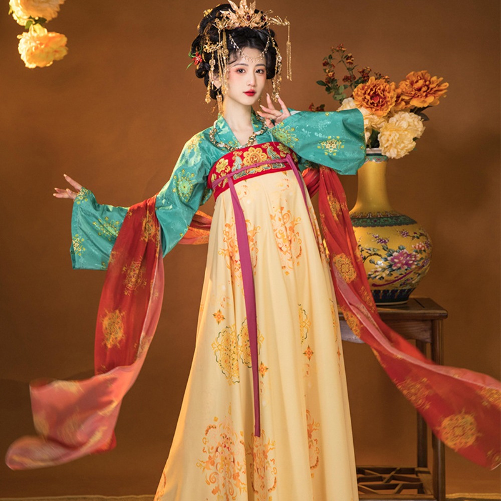 Cosplay Stage Show Dress Set E - مراجعة Ethnic Dress Fashion Show وسعره
