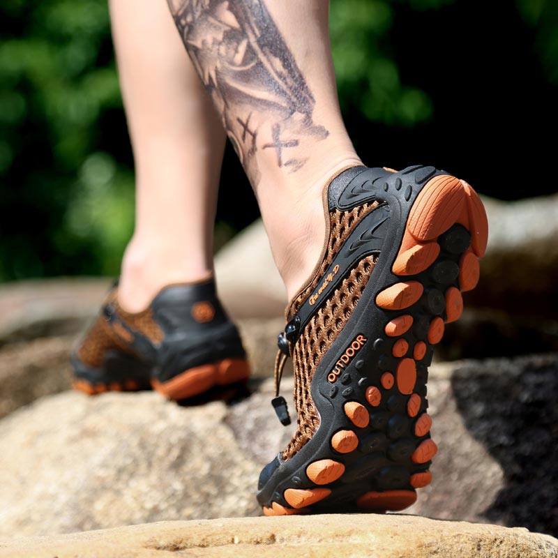 trekking mountain mens sports  - مراجعة Ethnic Fast Fashion وسعره