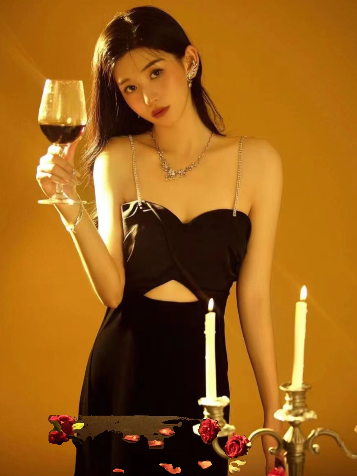 Sexy Backless Strap Dress Phot - مراجعة Ethnic Wear وسعره
